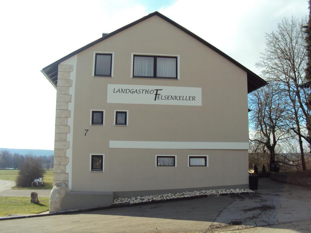 Landgasthof Felsenkeller Dinkelsbühl Kültér fotó