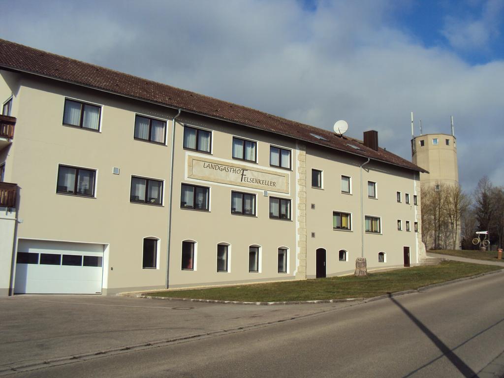 Landgasthof Felsenkeller Dinkelsbühl Kültér fotó
